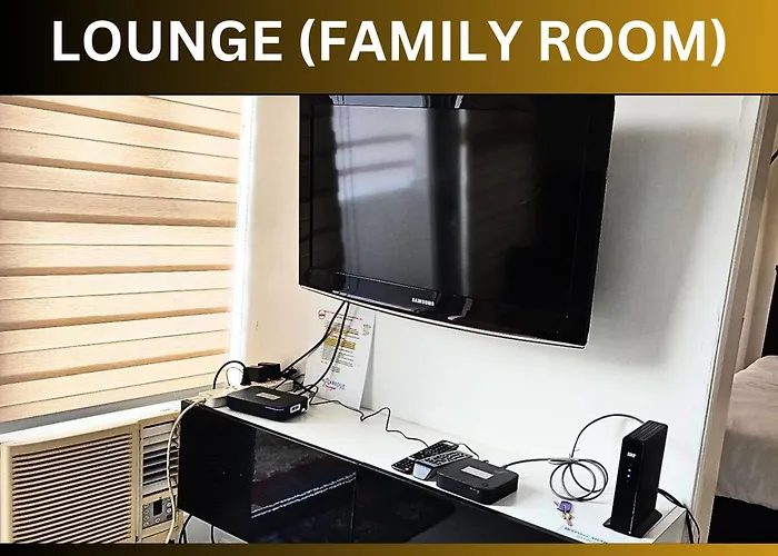 Manila Bay Balcony Retreat: Affordable Deluxe with Sauna & Pool